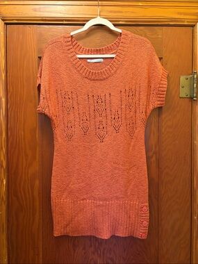 Maurices Short-Sleeve sweater in Burnt Orange